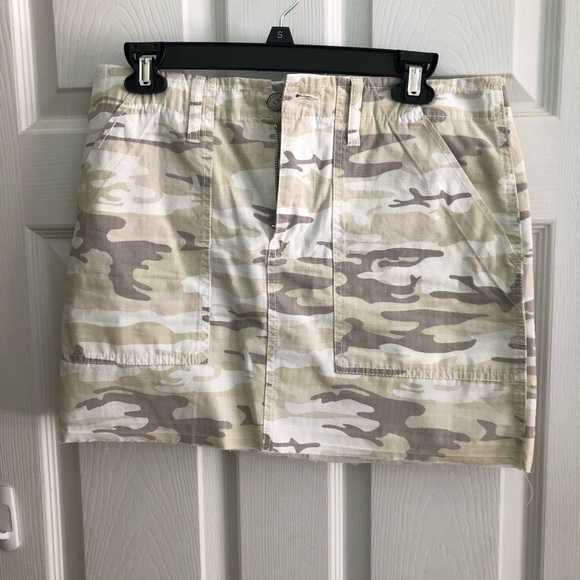 Cute Camo Mini Skirt - Picture 1 of 3
